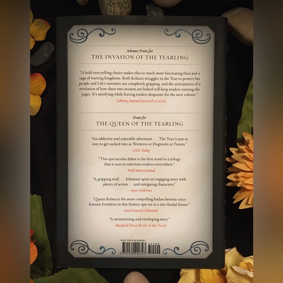 The Invasion Of The Tearling - Book 2 - By Erika Johansen - Hardcover - Picture 3 of 9